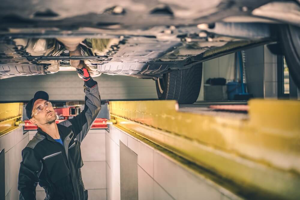 Automobilio patikra prieš pirkimą Automobilio patikra prieš pirkimą